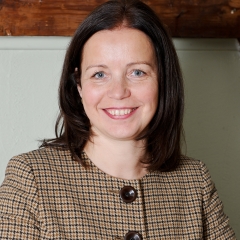 Skaidras naudas darījumi ar fiziskām personām, kas neveic saimniecisko darbību