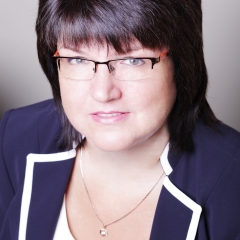 Vai tiesu izpildītāja izdevumi ir ar saimniecisko darbību saistīti?